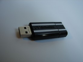 Verbatim StorenGo GT Edition 4GB deschis 275x206 Verbatim StorenGo GT Edition 4GB   Stick ul de curse