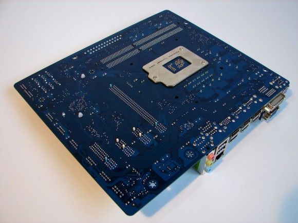 GIGABYTE GA-H67M-D2 - spate