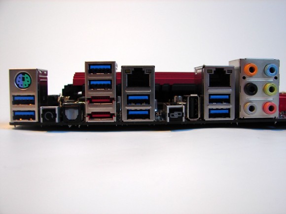 ASUS MAXIMUS IV EXTREME - back panel
