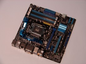 ASUS P8H67-M EVO - fata