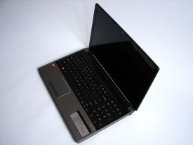 Acer Aspire 5553G-N934G50Mnks - deschis