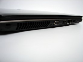 Acer Aspire 5553G-N934G50Mnks - partea stanga