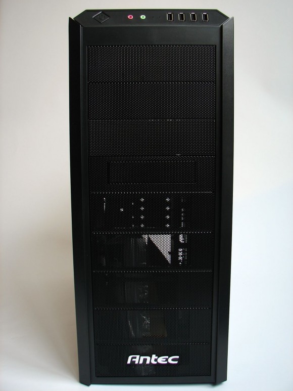 Antec One Hundred - fata