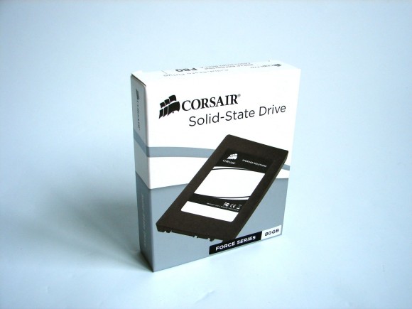 Corsair CSSD F80GB2 BRKT A ambalaj 580x435 Corsair F80   pentru un PC mai rapid