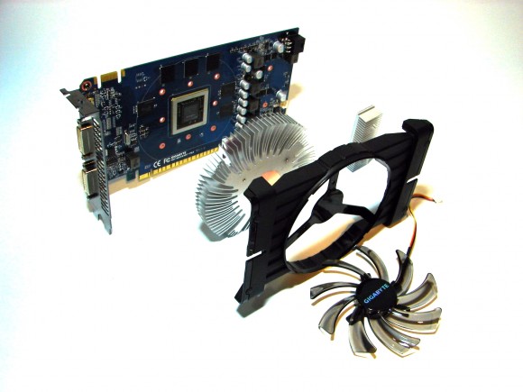 GIGABYTE GV-N550OC-1GI - asamblare