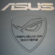 ASUS G73JW - sigla