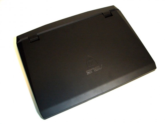 ASUS G73JW - sus