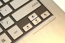 ASUS UX21E - taste directionale