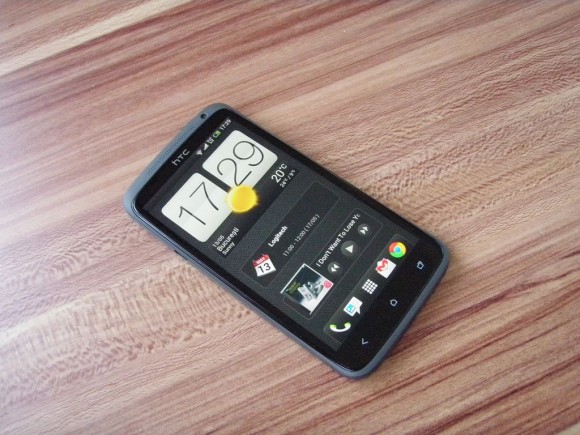 HTC One X