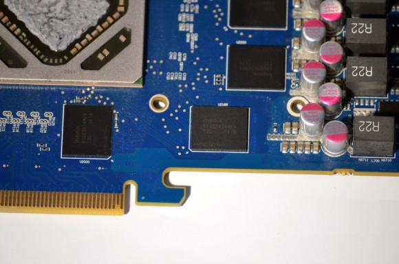 SAPPHIRE HD 7950 3GB OC GDDR5 - chip memorie