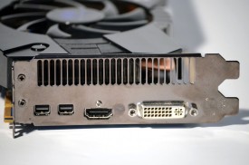 SAPPHIRE HD 7950 3GB OC GDDR5 - conectori video