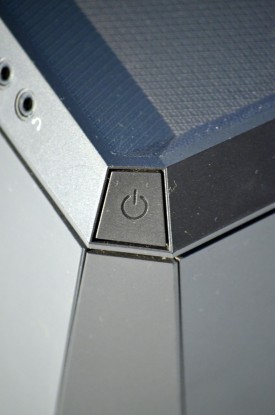 ASUS ROG CG8580 - buton Power