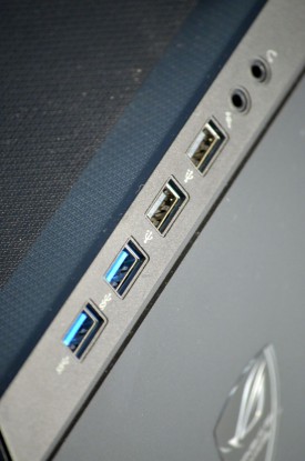 ASUS ROG CG8580 - front panel 1