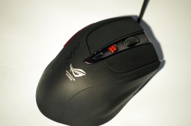 ASUS ROG CG8580 - mouse fata 2