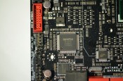ASUS MAXIMUS V EXTREME - controller Super IO