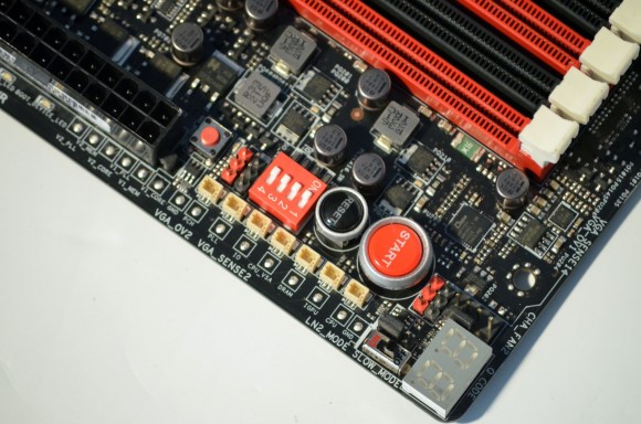 ASUS MAXIMUS V EXTREME - instrumente OC