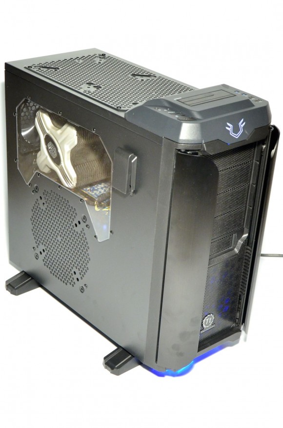 Thermaltake Armor Revo Gene - asamblat