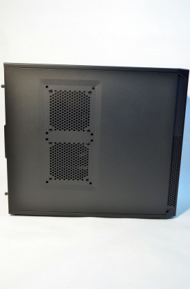 Corsair Carbide 200R - stanga