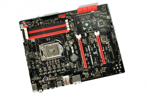ASUS MAXIMUS VI HERO - PCB fata