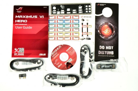 ASUS MAXIMUS VI HERO - accesorii