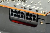 AMD Radeon R9 290X - conectori alimentare