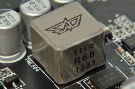 ASUS R9270X-DC2T-2GD5 - bobina VRM memorie