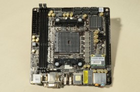 ASRock FM2A88X-ITX+ - fata