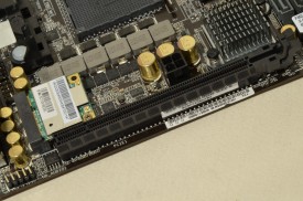 ASRock FM2A88X-ITX+ - headere si butoane 1