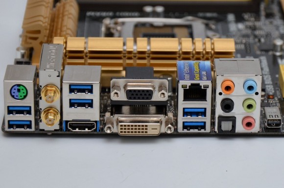 ASUS Z87-EXPERT - back panel