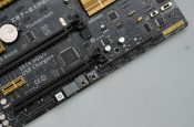 ASUS Z87-EXPERT - headere si butoane 1