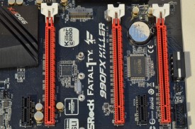 ASRock Fatal1ty 990FX Killer - slot-uri expansiune