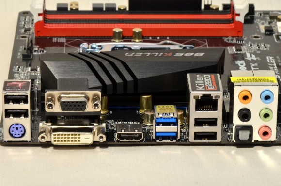 ASRock Fatal1ty B85 Killer - back panel