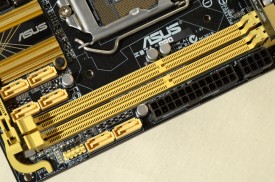 ASUS Z87I-PRO - conectori 2