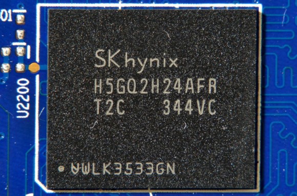 SAPPHIRE VAPOR-X R7 250X OC - chip memorie video