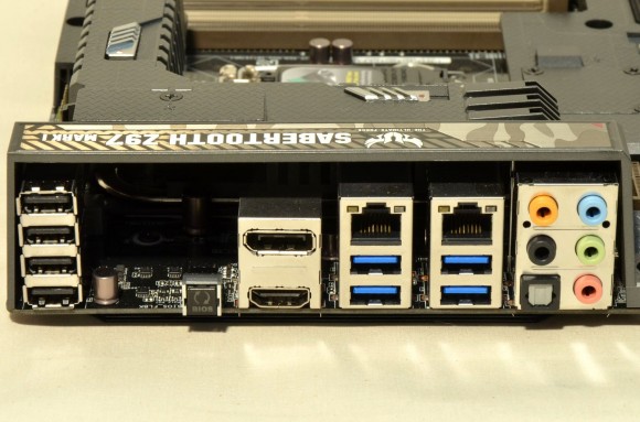 ASUS SABERTOOTH Z97 MARK 1 - back panel