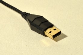 ASUS STRIX CLAW - conector