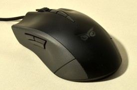 ASUS STRIX CLAW - sus spate