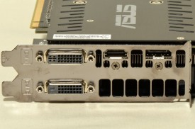 ASUS STRIX-R9380X-OC4G-GAMING - conectori video